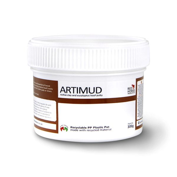 Artimud is a clay based anticirobial hoof putty that packs hoof cracks and crevices.